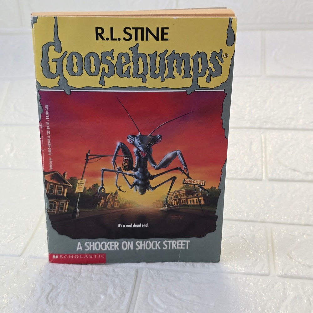 Scholastic Goosebumps A Shocker on Shock Street Book Kids OS Multi Horror 90s 35